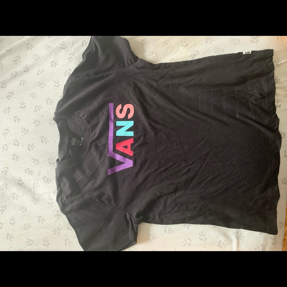 Vans top